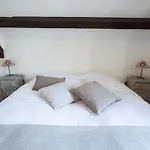 1834&spa شقة *