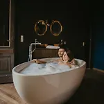 1834&spa شقة
