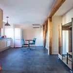 1834&spa شقة *