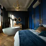 1834&spa شقة
